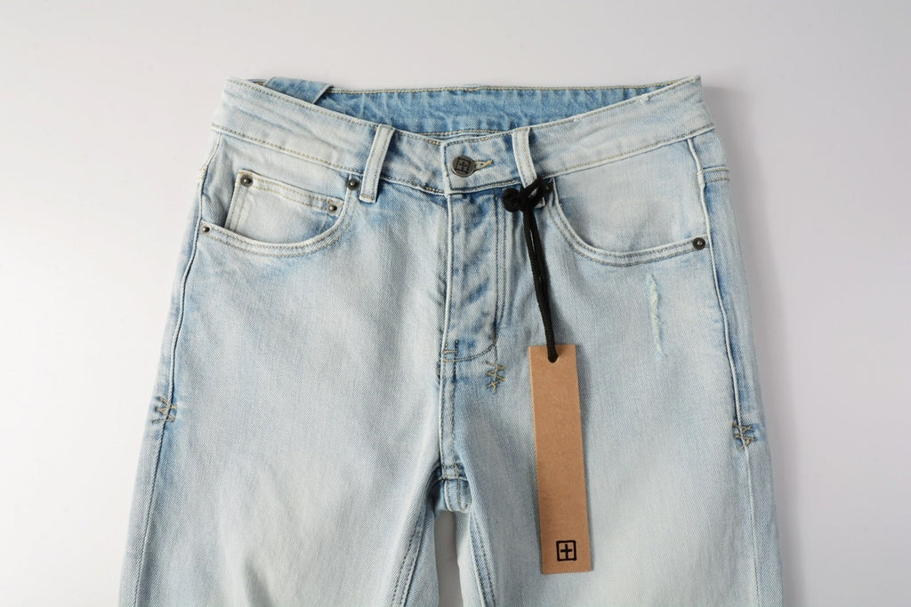 Men's Light Wash Lion Crest Patch Distressed Skinny Jeans - Stretch Denim