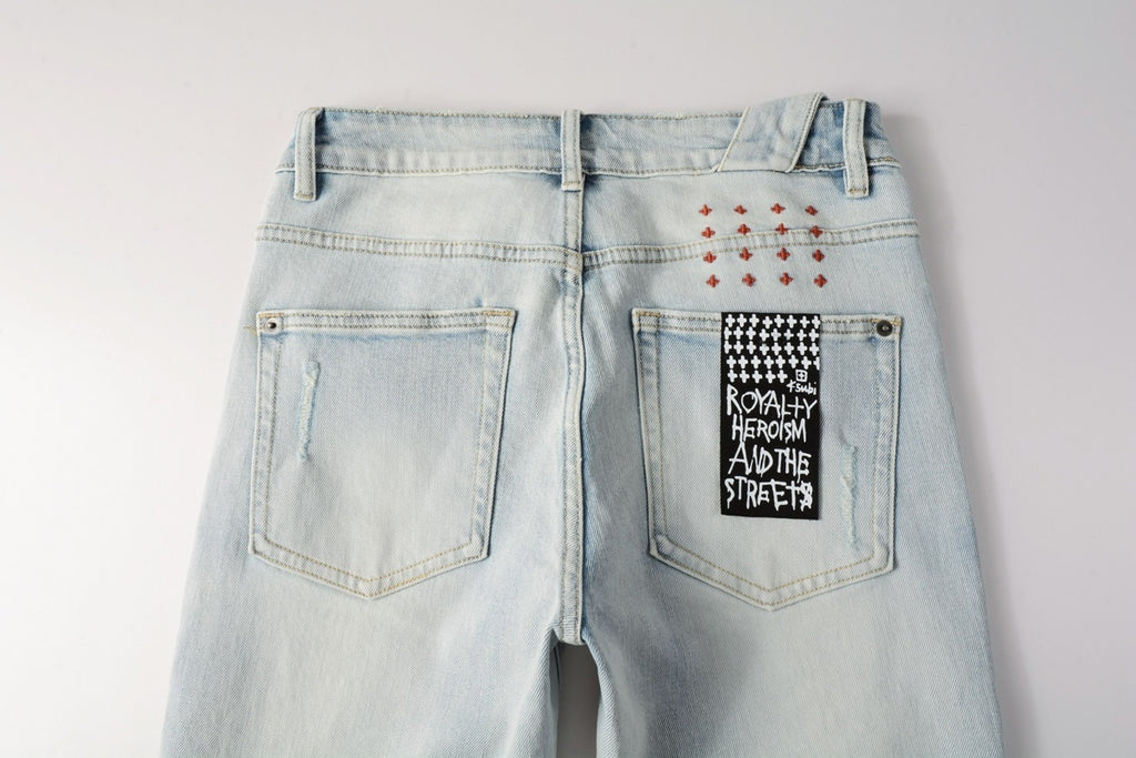 Men's Light Wash Lion Crest Patch Distressed Skinny Jeans - Stretch Denim