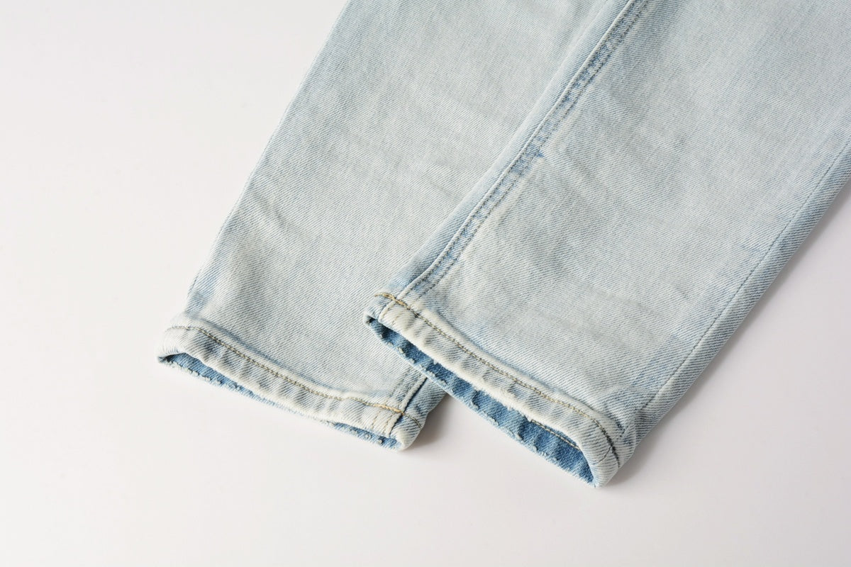 Men's Light Wash Lion Crest Patch Distressed Skinny Jeans - Stretch Denim